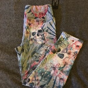 NWOT EVOLUTION AND CREATION Leggings